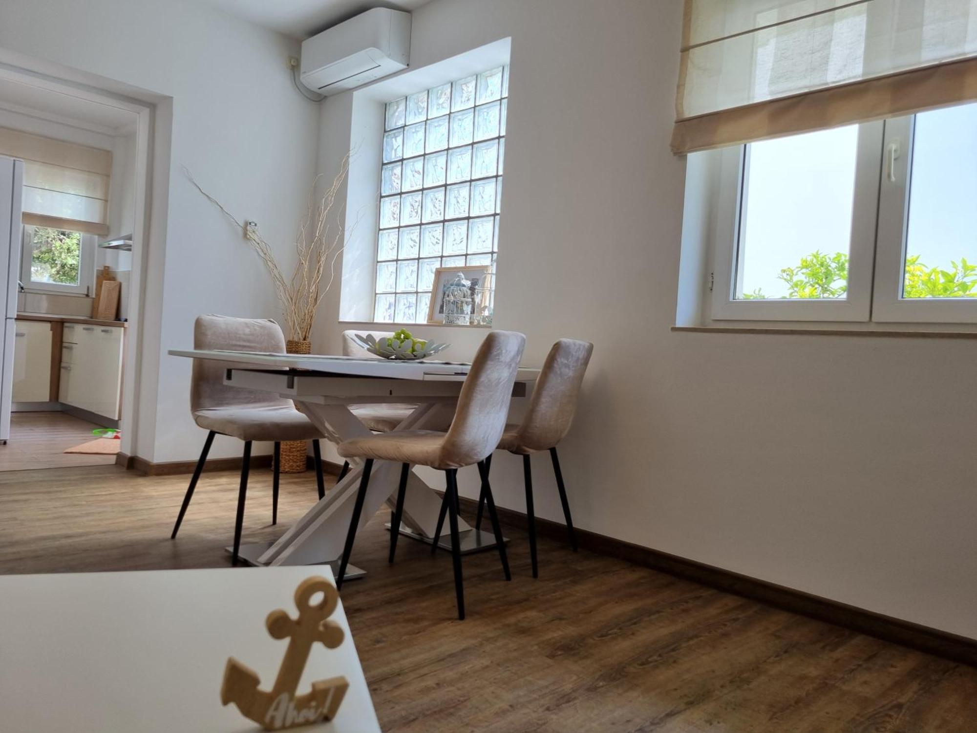 Apartment Lucka Rab Town Extérieur photo